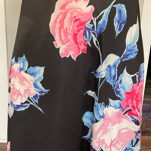 Summer high-low dress! 🌺 BRAND NEW. NEVER WORN! - Picture 3 of 5